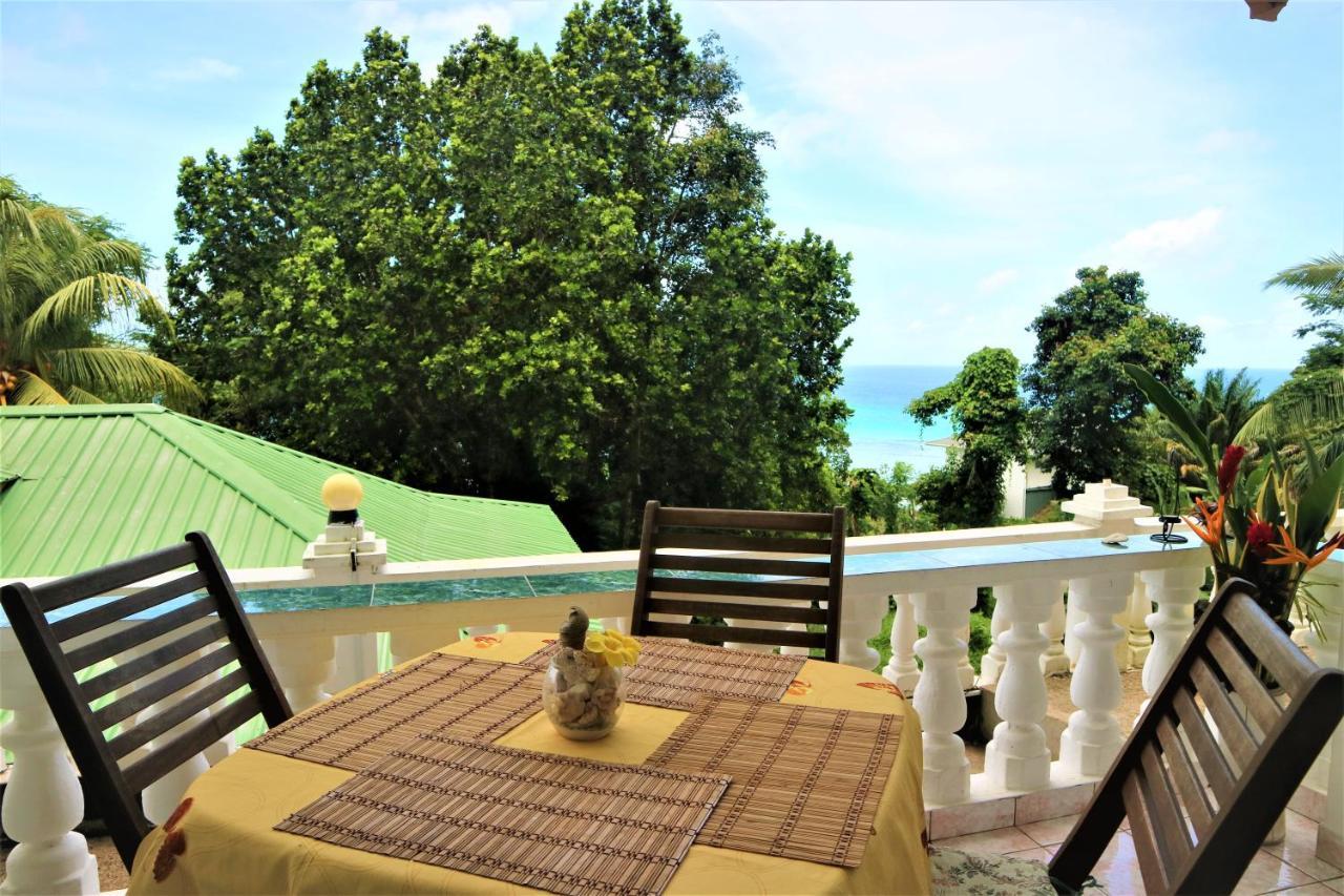 Seychelles Yellow Petals Anse Boileau Exterior photo